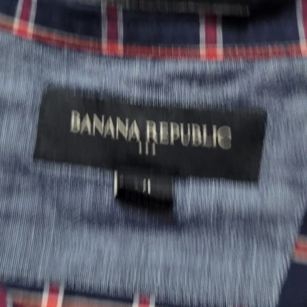 Banana Republic Men's Navy and Pink Checkered Shirt Long Sleeve